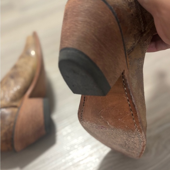 Justin Women's Bent Rail Wildwood Distressed Boot (Tan-BRL122) org $227‎ - Picture 9 of 13